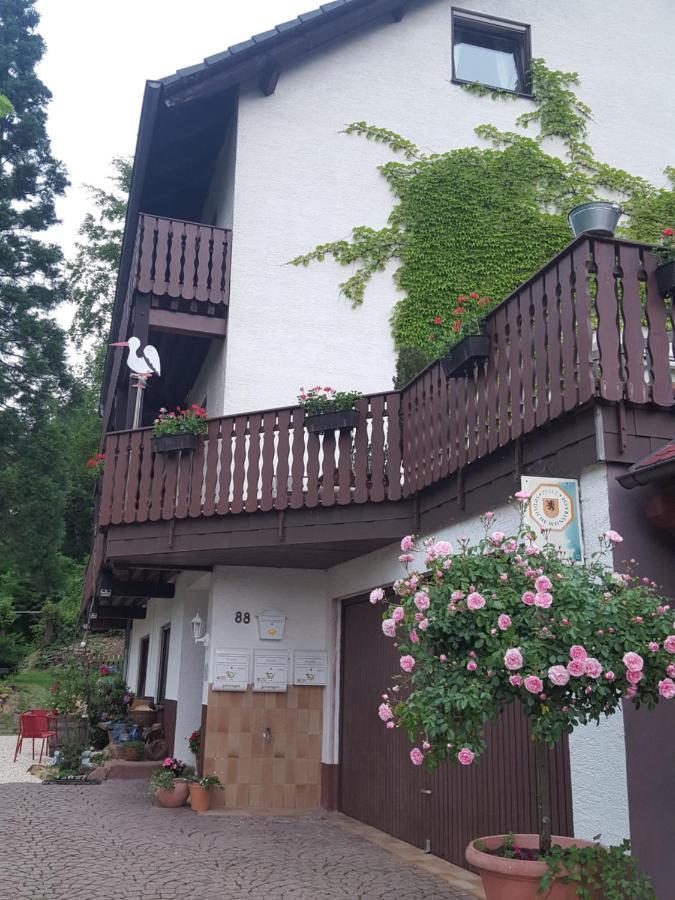 Gaestehaus Gerhardt Schweigen-Rechtenbach Ngoại thất bức ảnh