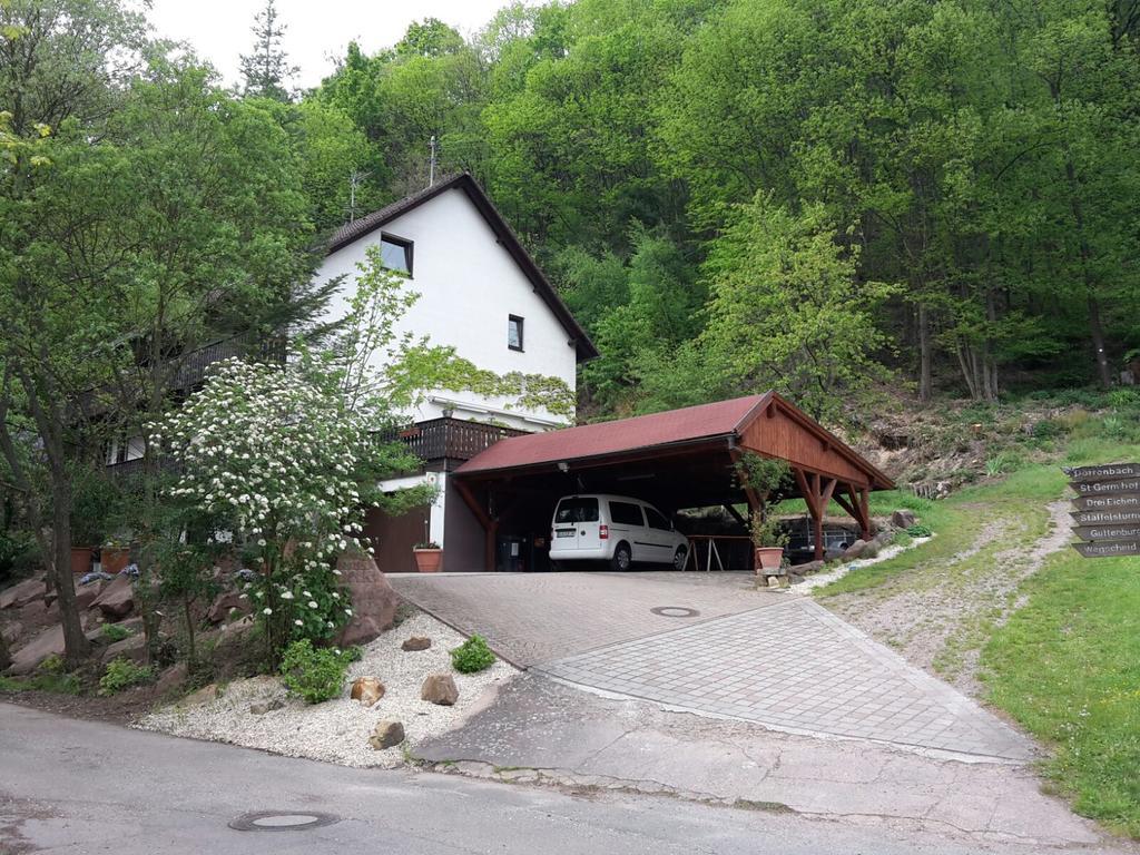 Gaestehaus Gerhardt Schweigen-Rechtenbach Ngoại thất bức ảnh